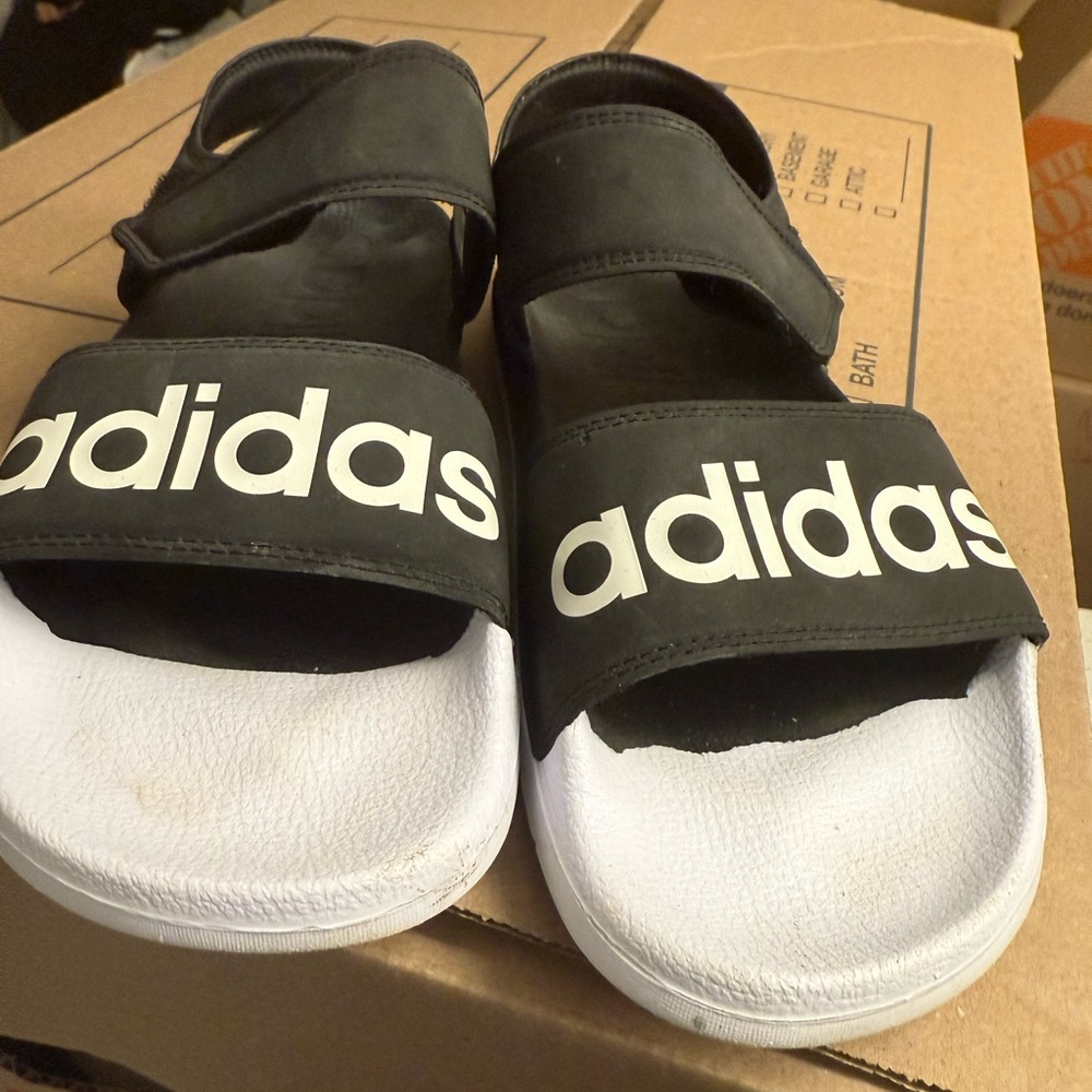 Adidas Sandals Sz 9